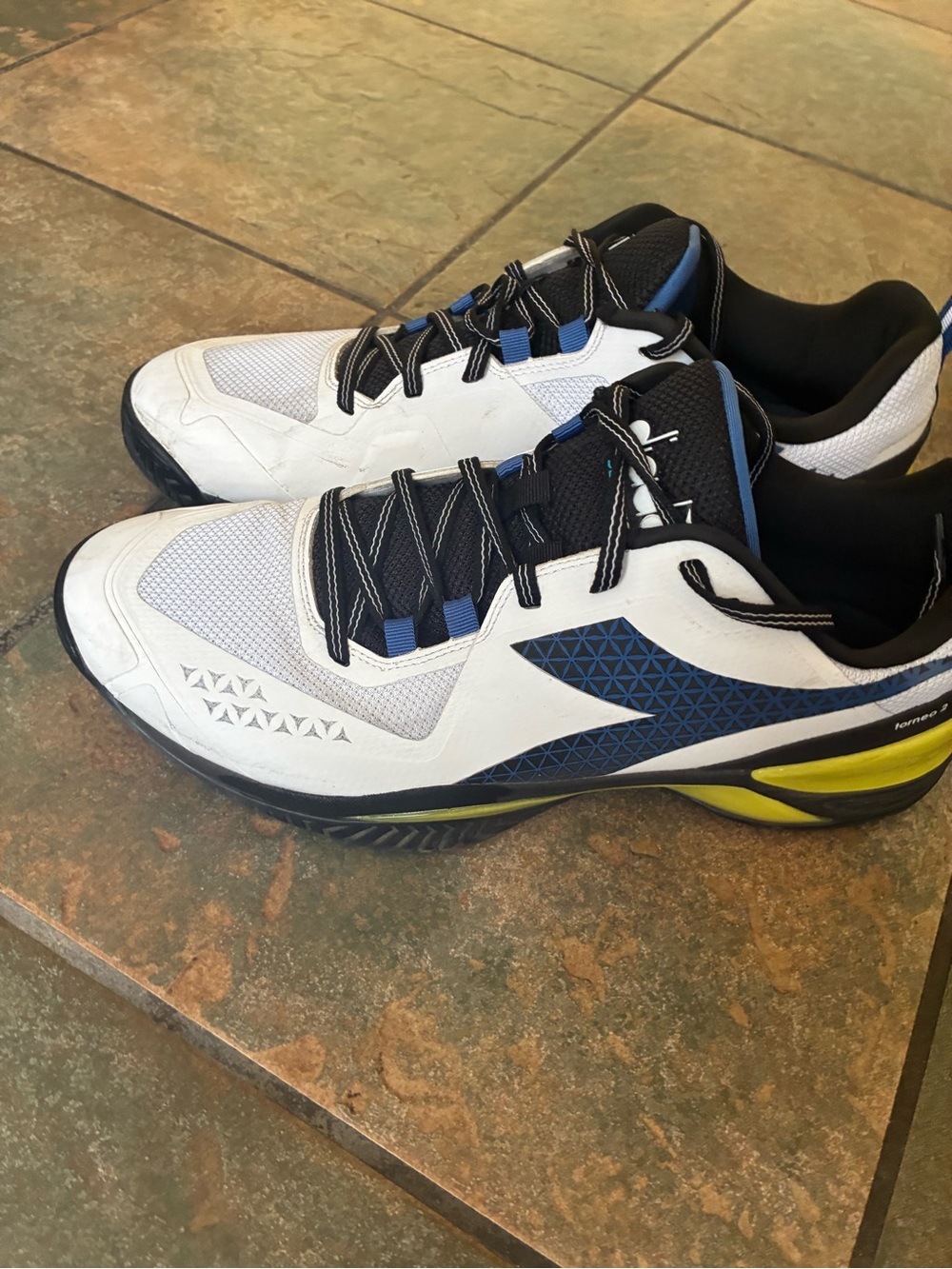 Diadora White, Blue & Yellow Men’s Performance Pickleball Shoes